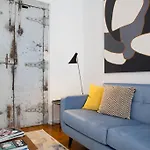 The 8 - Downtown Lissabon