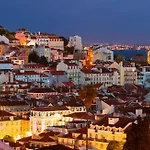 Gasthof The 8 - Downtown 4*