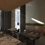 Gasthof The 8 - Downtown