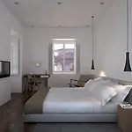 Gasthof The 8 - Downtown 4*