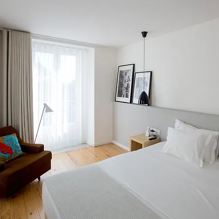 בית הארחה The 8 - Downtown ליסבון