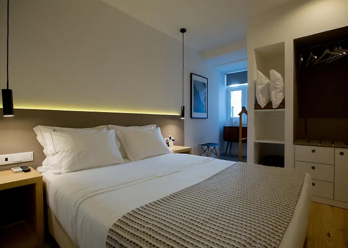 招待所 8号市区套房酒店 4*