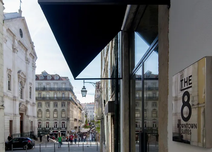 8号市区套房酒店 招待所