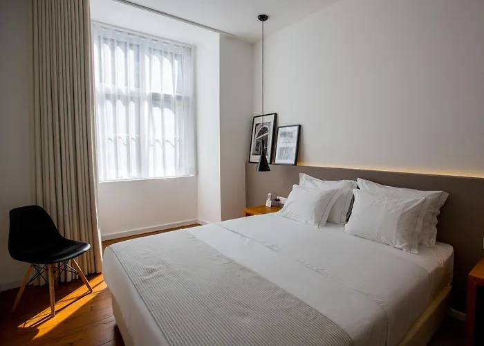 招待所 8号市区套房酒店 4*